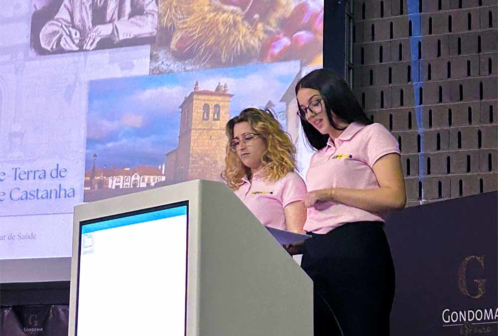 Alunos participaram no “II Encontro Nacional dos Cursos Profissionais de Técnicos Auxiliares de Saúde”