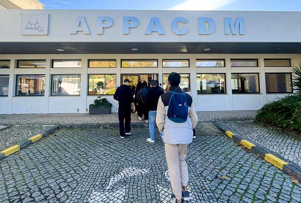 Visita de estudo à APPACDM – Associação Portuguesa de Pais e Amigos do Cidadão Deficiente Mental – de Viseu
