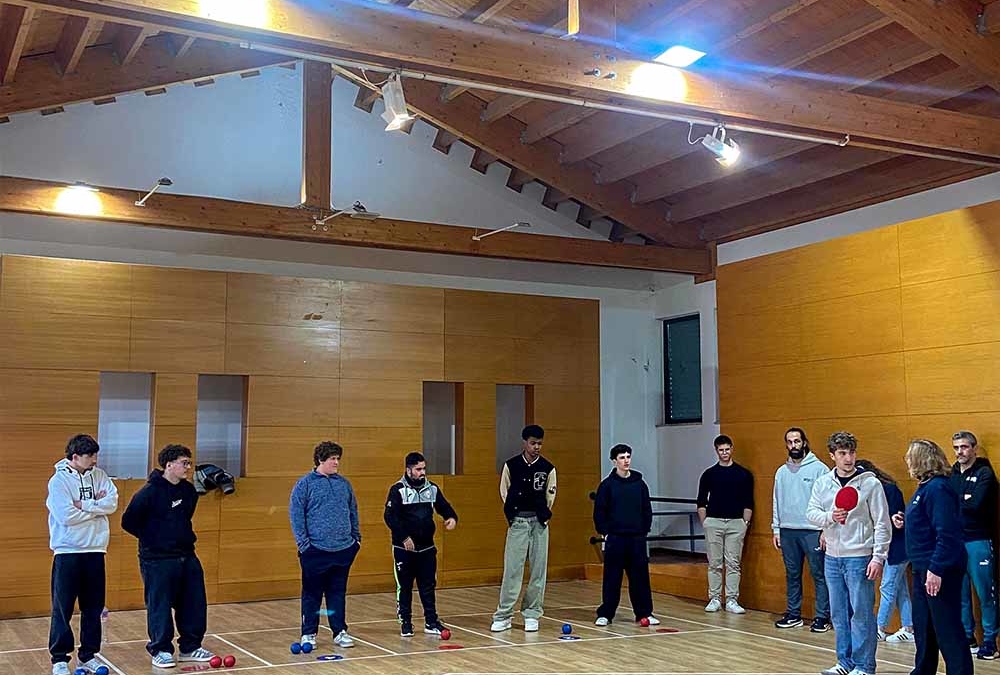 Alunos participaram numa formação de árbitros de Boccia Sénior