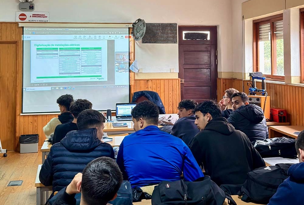 Workshop de formação da Schneider Electric, “Smart Panels e digitalização de quadros elétricos”