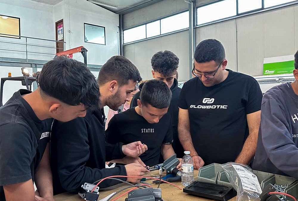 Visita de estudo à empresa Flowbotic